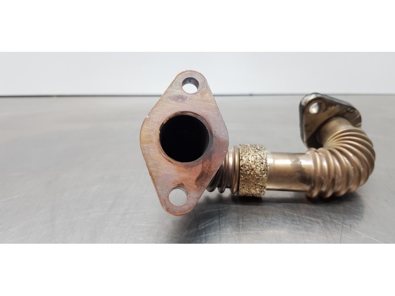 Recambio de tubo para audi a4 berlina (8e) 2.0 tdi 16v (103kw) referencia OEM IAM 028131521AD  