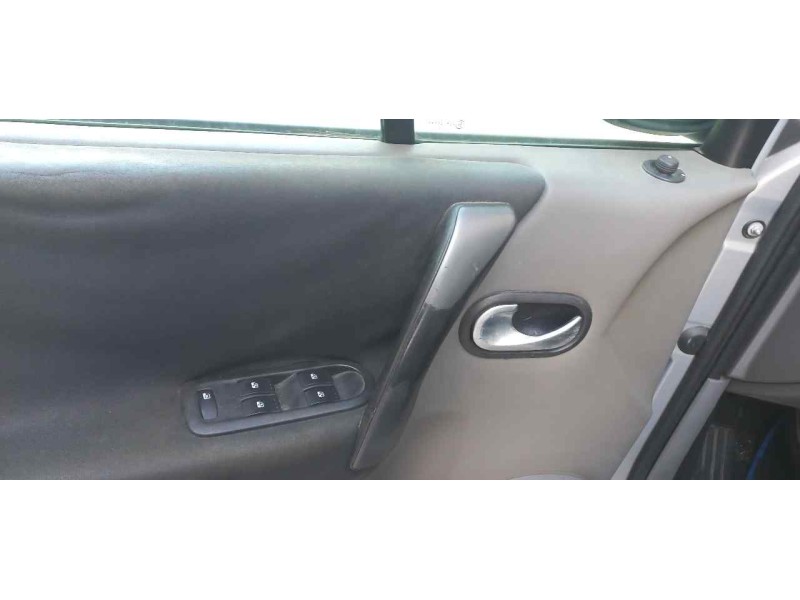 renault scenic ii del año 2004 renault scenic ii del año 2004