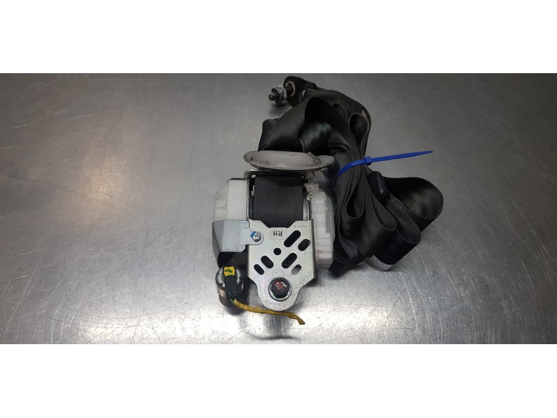 Recambio de cinturon seguridad delantero derecho para hyundai i30 classic referencia OEM IAM 888202R900   Recambio de cinturon seguridad delantero derecho para hyundai i30 classic referencia OEM IAM 888202R900