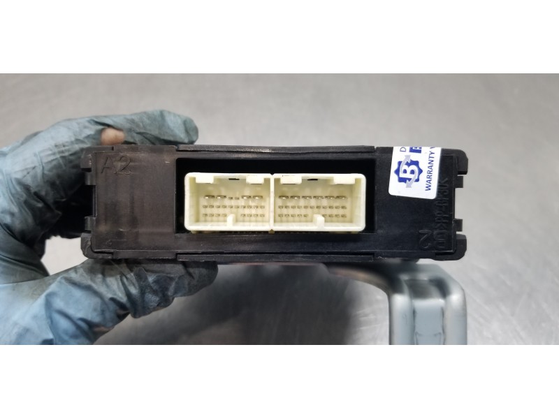 Recambio de modulo aparcamiento parking ( pdc ) para mitsubishi outlander (gf0) phev kaiteki 4wd referencia OEM IAM 8631B053 112