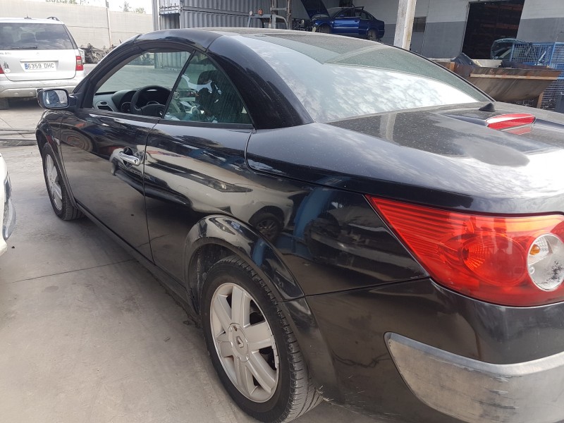 renault megane ii coupe/cabrio del año 2004 renault megane ii coupe/cabrio del año 2004