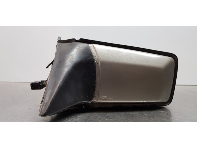 Recambio de retrovisor izquierdo para mercedes clase s (w126) berlina+coupe se 300 referencia OEM IAM A1268104516  