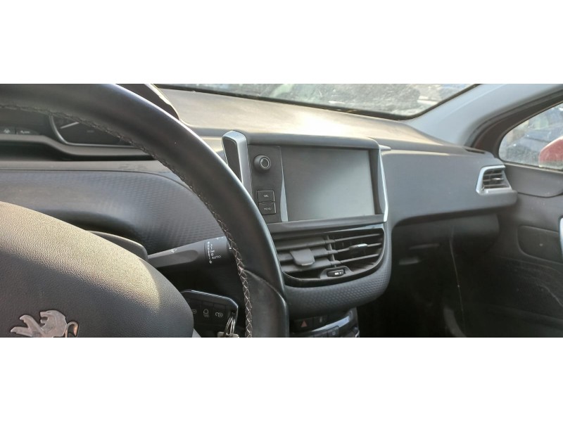 peugeot 2008 (p1) del año 2019