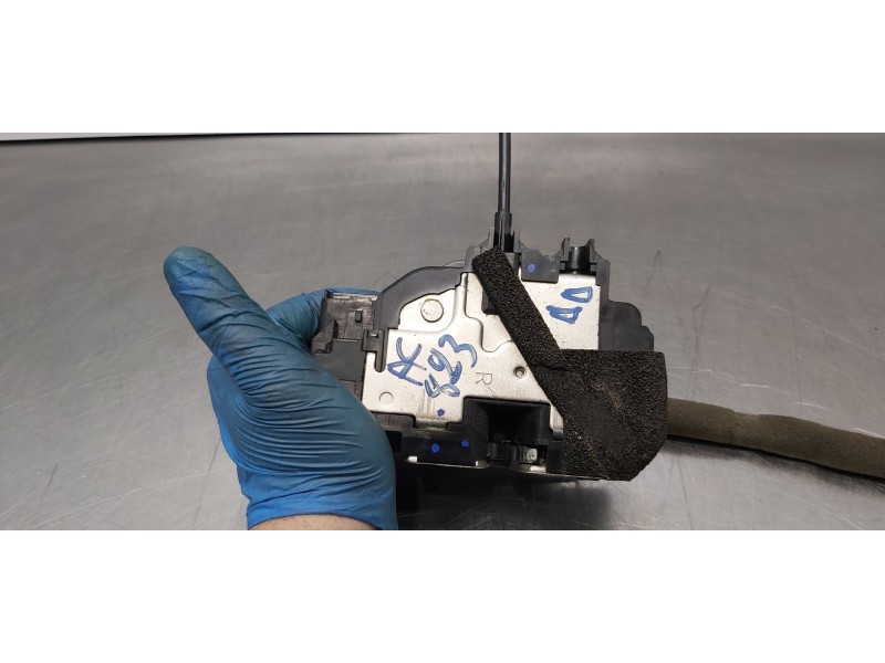 Recambio de cerradura puerta delantera derecha para renault koleos bose edition referencia OEM IAM 805021879R   Recambio de cerradura puerta delantera derecha para renault koleos bose edition referencia OEM IAM 805021879R