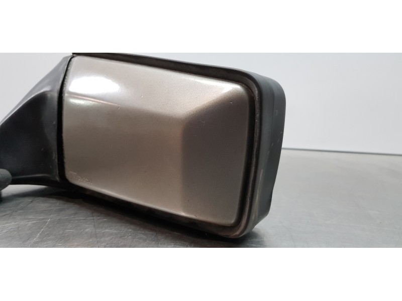 Recambio de retrovisor izquierdo para mercedes clase s (w126) berlina+coupe se 300 referencia OEM IAM A1268104516  