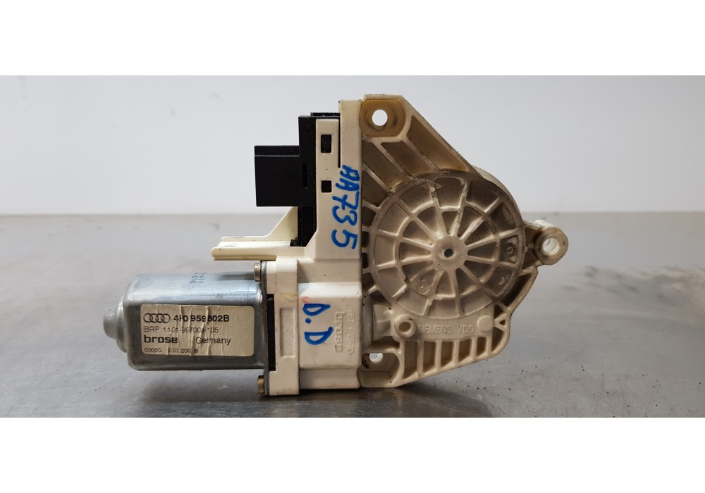 Recambio de motor elevalunas delantero derecho para audi a6 berlina (4f2) 3.2 fsi referencia OEM IAM 4F0959802B  