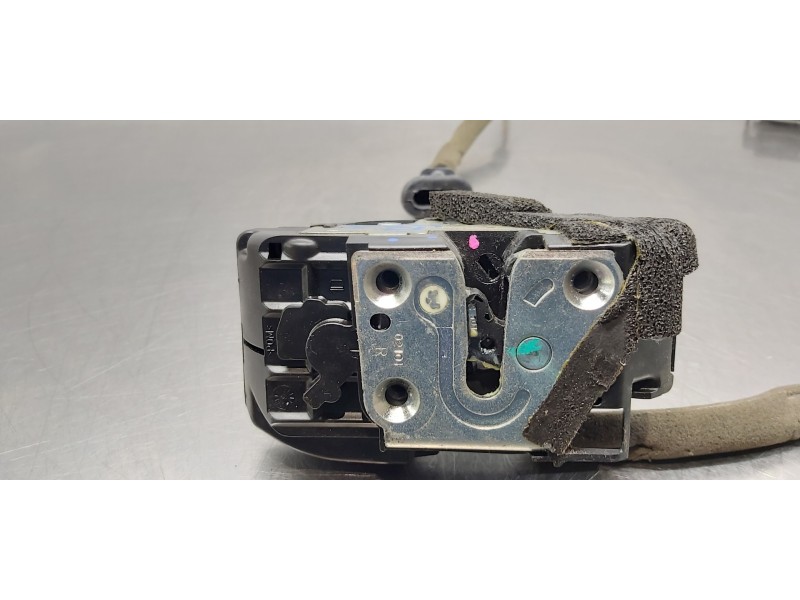 Recambio de cerradura puerta delantera derecha para renault koleos bose edition referencia OEM IAM 805021879R   Recambio de cerradura puerta delantera derecha para renault koleos bose edition referencia OEM IAM 805021879R