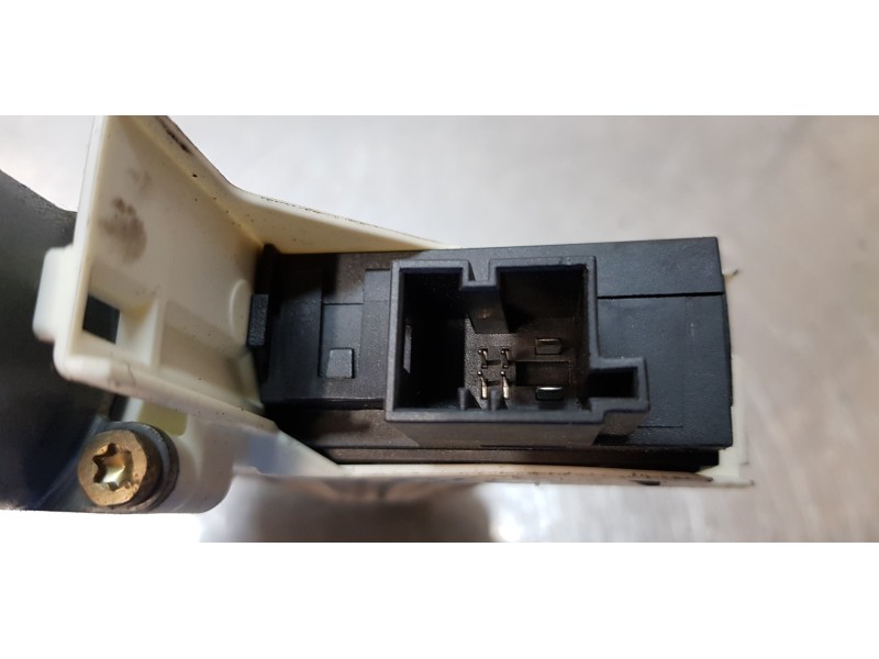 Recambio de motor elevalunas delantero derecho para audi a6 berlina (4f2) 3.2 fsi referencia OEM IAM 4F0959802B   Recambio de motor elevalunas delantero derecho para audi a6 berlina (4f2) 3.2 fsi referencia OEM IAM 4F0959802B