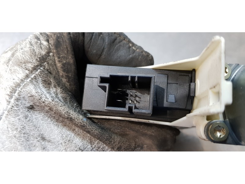 Recambio de motor elevalunas delantero izquierdo para audi a6 berlina (4f2) 3.2 fsi referencia OEM IAM 4F0959801B   Recambio de motor elevalunas delantero izquierdo para audi a6 berlina (4f2) 3.2 fsi referencia OEM IAM 4F0959801B