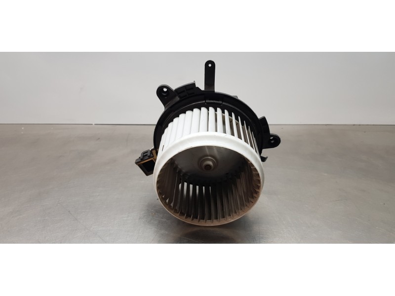 Recambio de motor calefaccion para opel grandland x excellence referencia OEM IAM 3549797  