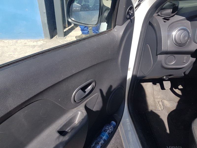 dacia logan ii del año 2015