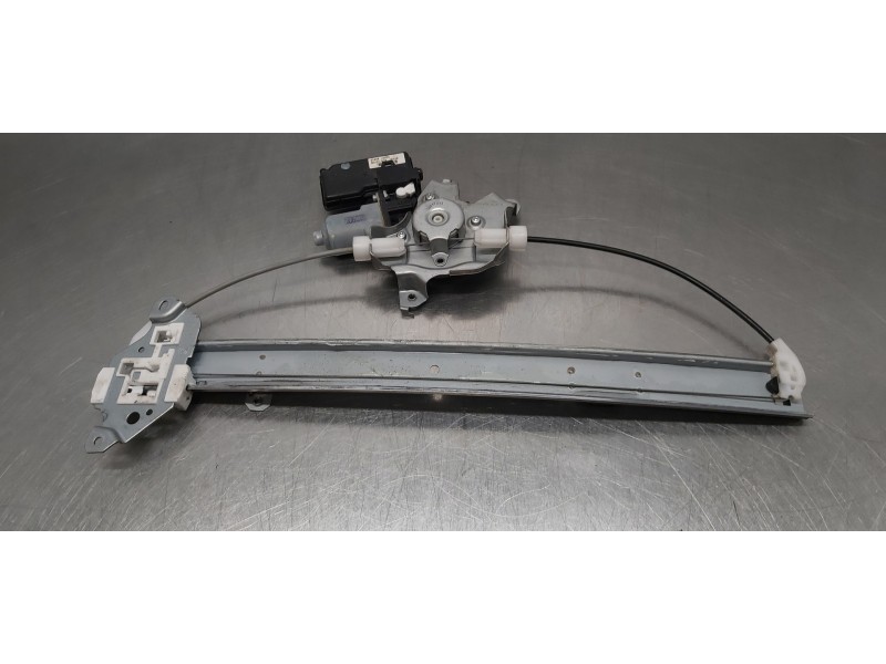 Recambio de elevalunas trasero derecho para renault koleos bose edition referencia OEM IAM 82720JY00A 82750JY00A  Recambio de elevalunas trasero derecho para renault koleos bose edition referencia OEM IAM 82720JY00A 82750JY00A