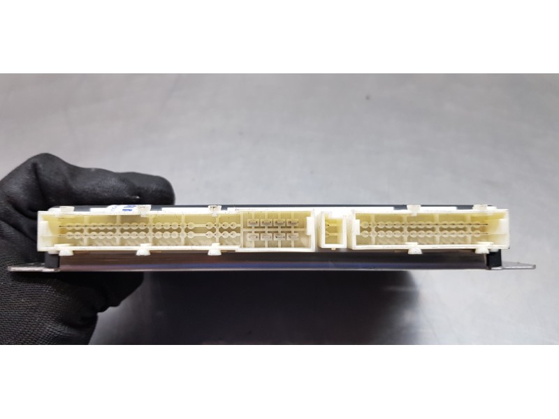 Recambio de centralita suspension para mercedes clase s (w221) berlina 320 / 350 cdi (221.022) referencia OEM IAM A2215407962  