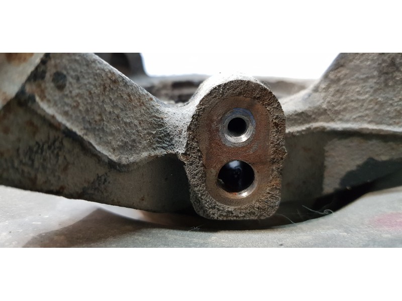 Recambio de mangueta delantera derecha para mitsubishi asx (ga0w) motion 2wd referencia OEM IAM 3870A008  