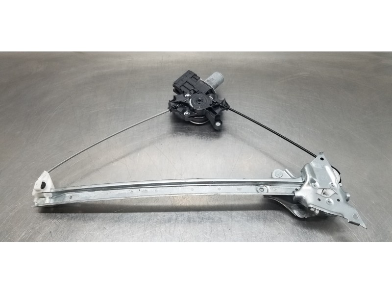 Recambio de elevalunas delantero izquierdo para toyota rav 4 plug-in hybrid advance referencia OEM IAM 6980242072 8572012520 