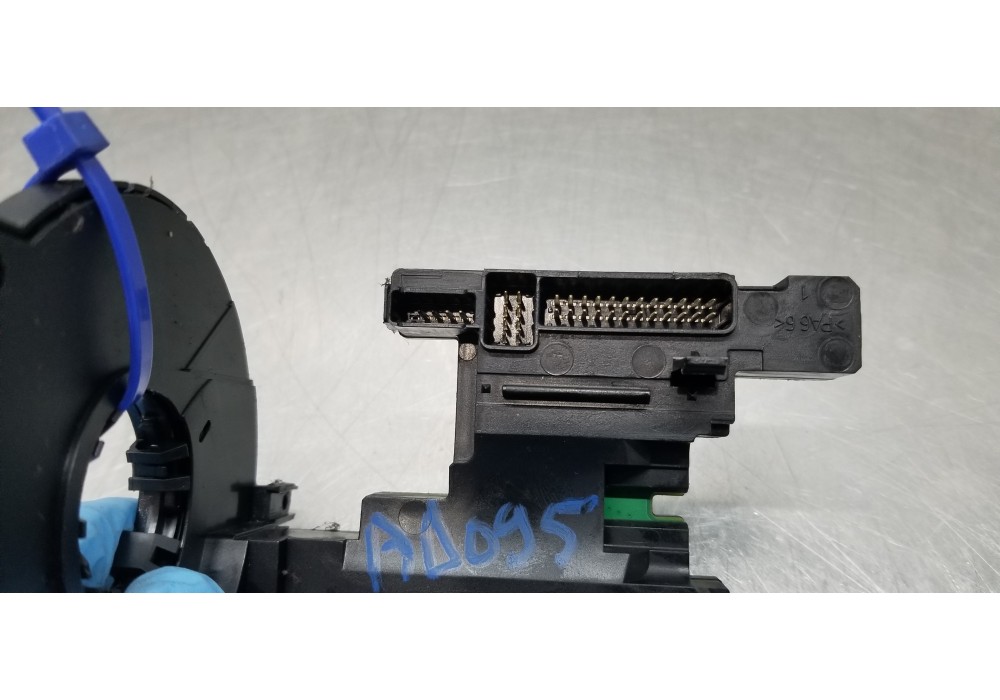 Recambio de sensor para mercedes clase s (w221) berlina 320 / 350 cdi (221.022) referencia OEM IAM A2215451916  