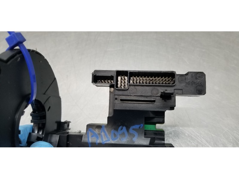 Recambio de sensor para mercedes clase s (w221) berlina 320 / 350 cdi (221.022) referencia OEM IAM A2215451916  