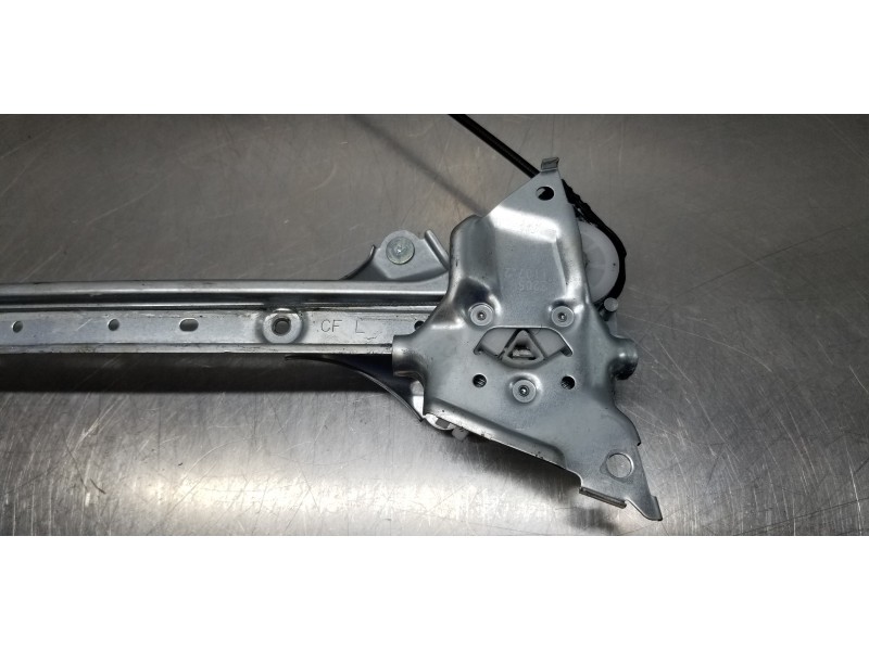 Recambio de elevalunas delantero izquierdo para toyota rav 4 plug-in hybrid advance referencia OEM IAM 6980242072 8572012520 