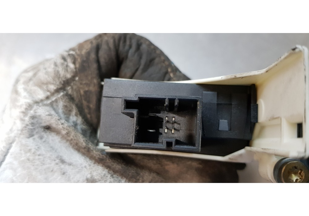 Recambio de motor elevalunas trasero izquierdo para audi a6 berlina (4f2) 3.2 fsi referencia OEM IAM 4F0959801A   Recambio de motor elevalunas trasero izquierdo para audi a6 berlina (4f2) 3.2 fsi referencia OEM IAM 4F0959801A