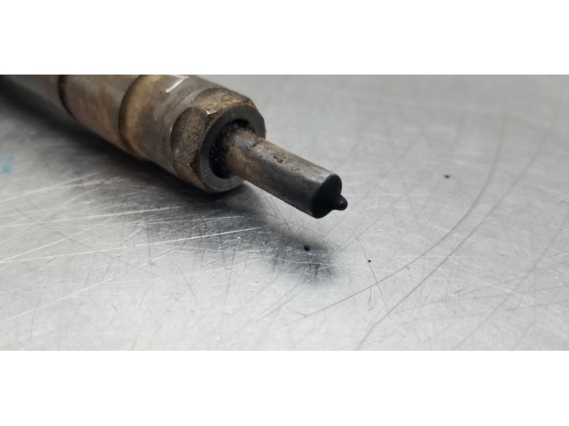 Recambio de inyector para opel zafira b cosmo referencia OEM IAM 0445110165  