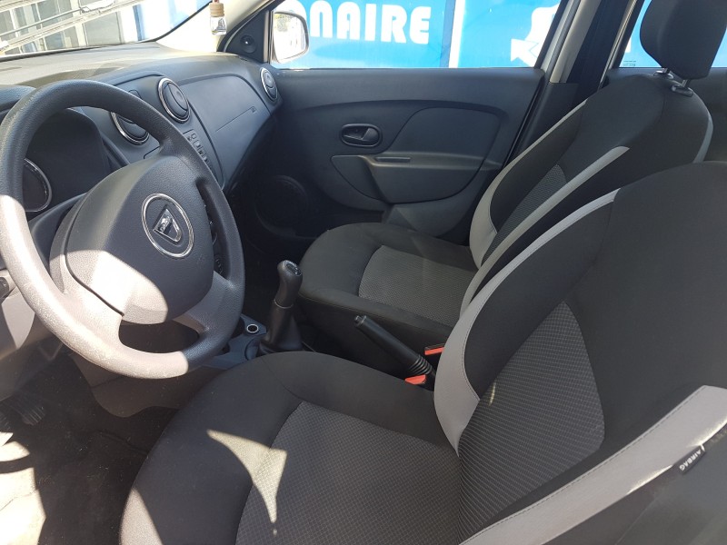 dacia logan ii del año 2015