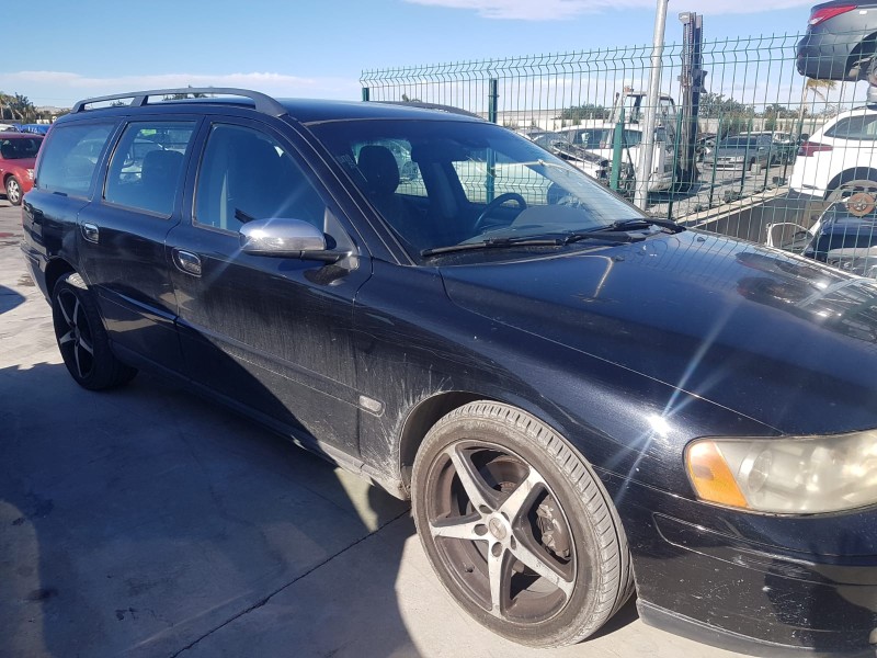 volvo v70 familiar del año 2010