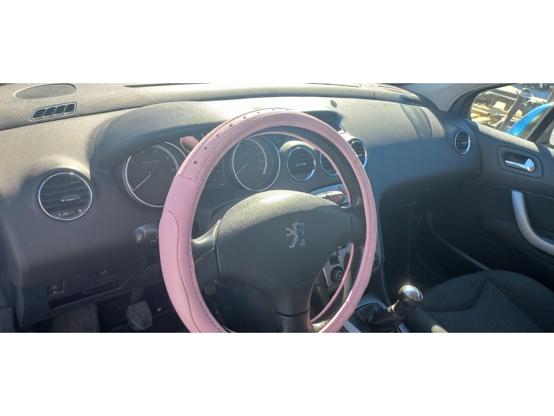 peugeot 308 del año 2006