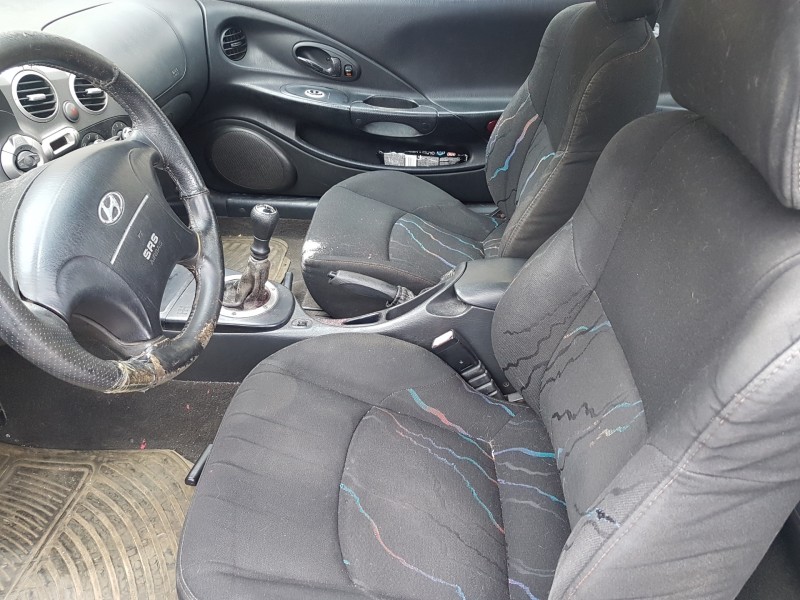 hyundai coupe (rd) del año 2000
