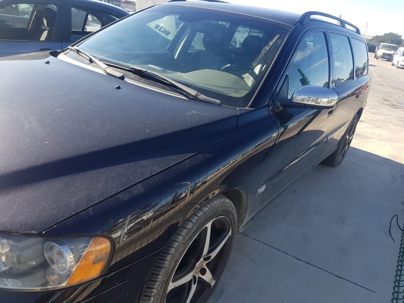 volvo v70 familiar del año 2010