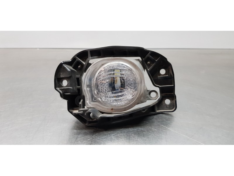 Recambio de faro antiniebla izquierdo para toyota rav 4 plug-in hybrid advance referencia OEM IAM 8122012240  