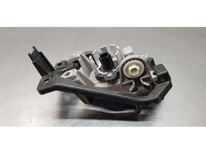 Recambio de faro antiniebla izquierdo para toyota rav 4 plug-in hybrid advance referencia OEM IAM 8122012240  