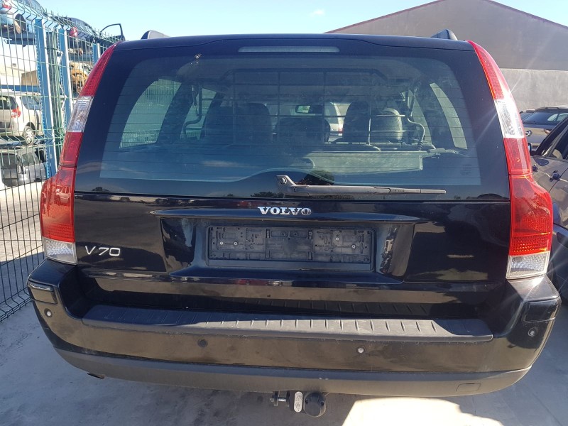 volvo v70 familiar del año 2010