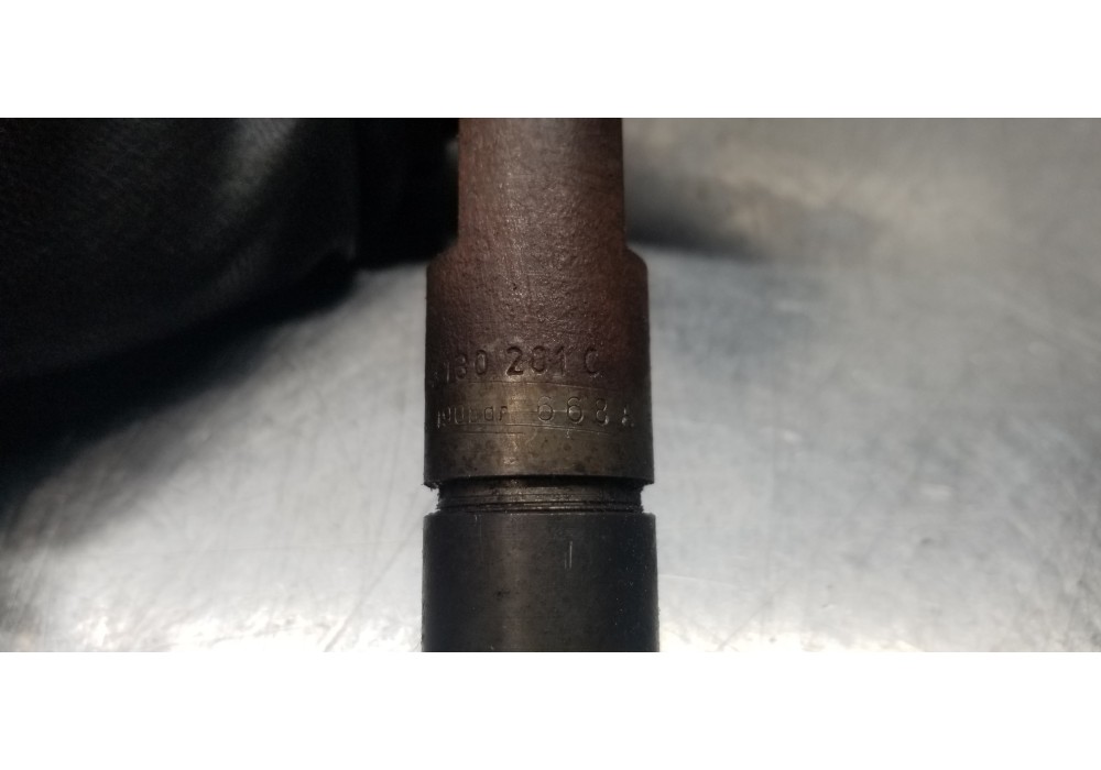 Recambio de inyector para volkswagen lt caja abierta (mod. 1997) lt 28 caja abierta referencia OEM IAM 074130201C  