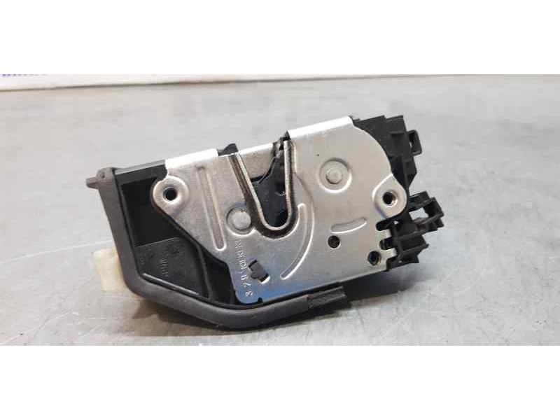 Recambio de cerradura puerta delantera izquierda para bmw x1 (e84) xdrive 20d referencia OEM IAM 7229461  