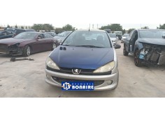 peugeot 206 berlina del año 2000