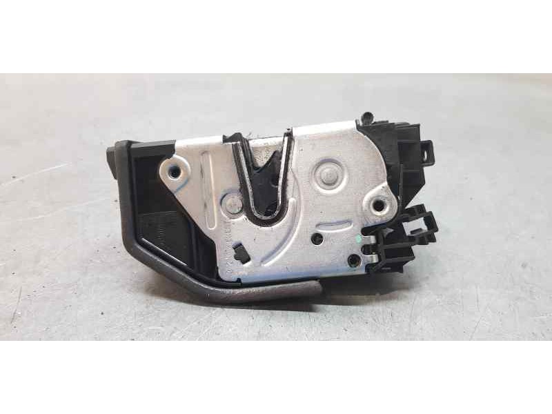 Recambio de cerradura puerta trasera izquierda para bmw x1 (e84) xdrive 20d referencia OEM IAM 7229459  