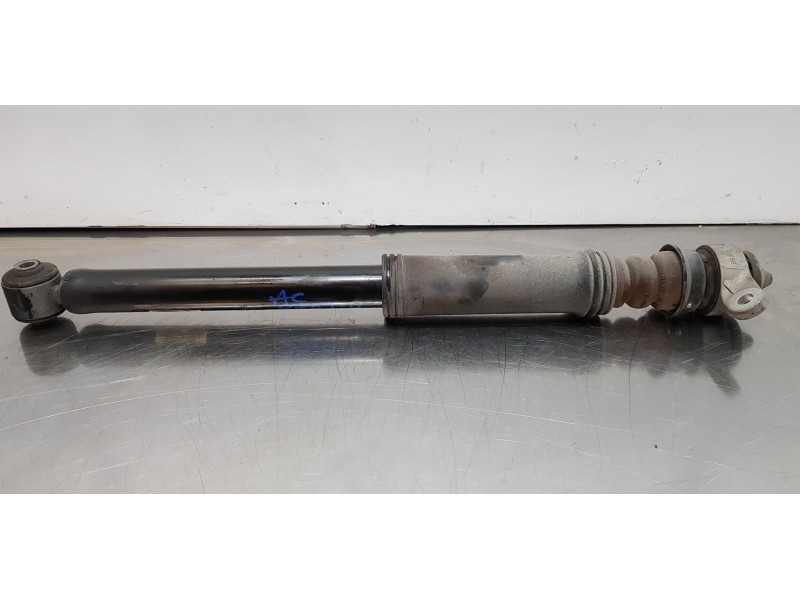 Recambio de amortiguador trasero derecho para kia rio (yb) drive referencia OEM IAM 55310H8250   Recambio de amortiguador trasero derecho para kia rio (yb) drive referencia OEM IAM 55310H8250