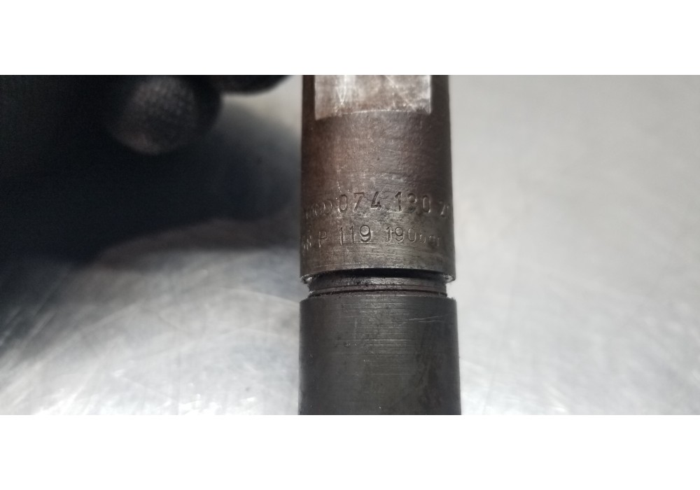 Recambio de inyector para volkswagen lt caja abierta (mod. 1997) lt 28 caja abierta referencia OEM IAM 074130201C  