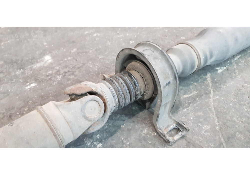 Recambio de transmision central para volkswagen lt caja abierta (mod. 1997) lt 28 caja abierta referencia OEM IAM 2D0521101AA  