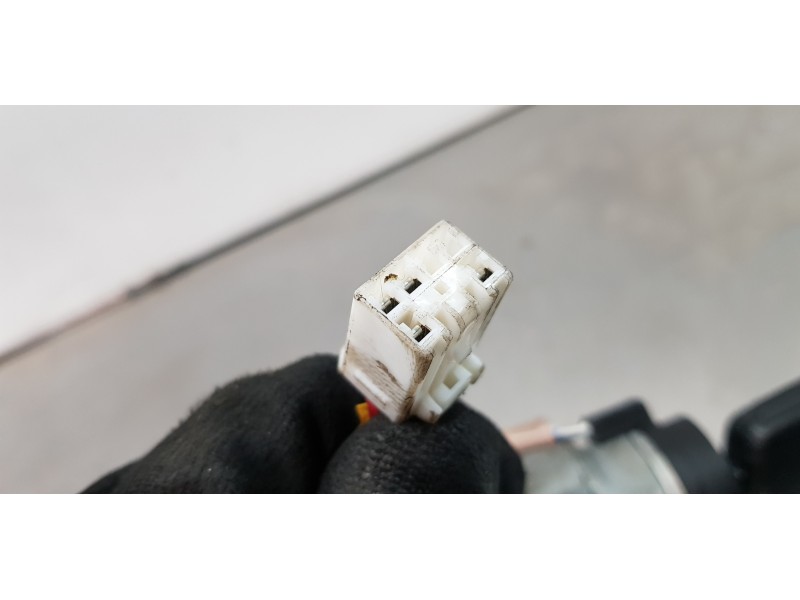 Recambio de antirrobo para kia rio (yb) drive referencia OEM IAM    Recambio de antirrobo para kia rio (yb) drive referencia OEM IAM