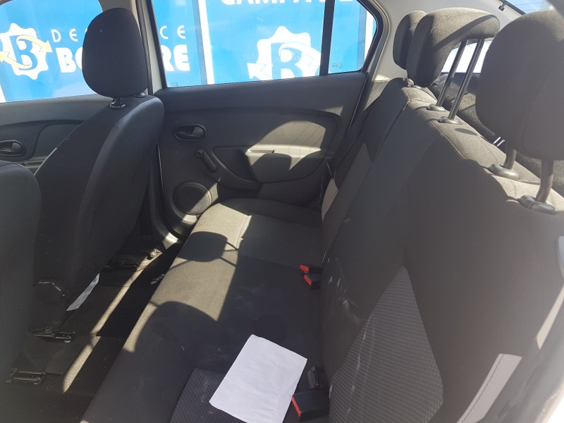 dacia logan ii del año 2015