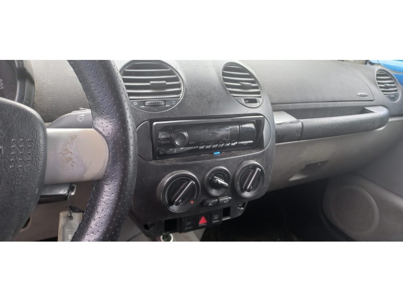 volkswagen new beetle (9c1/1c1) del año 2002 volkswagen new beetle (9c1/1c1) del año 2002