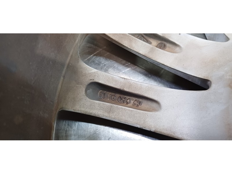 Recambio de juego llantas para dacia lodgy comfort referencia OEM IAM 403002441R   Recambio de juego llantas para dacia lodgy comfort referencia OEM IAM 403002441R