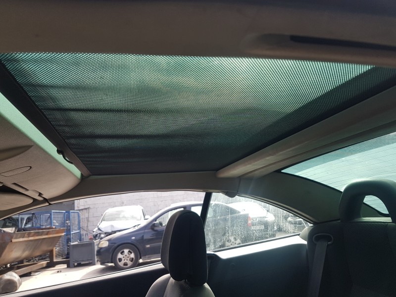 renault megane ii coupe/cabrio del año 2004 renault megane ii coupe/cabrio del año 2004