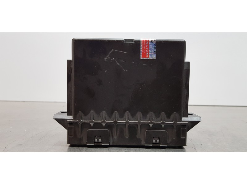 Recambio de modulo electronico para jaguar xf r-sport awd referencia OEM IAM T2H22483  