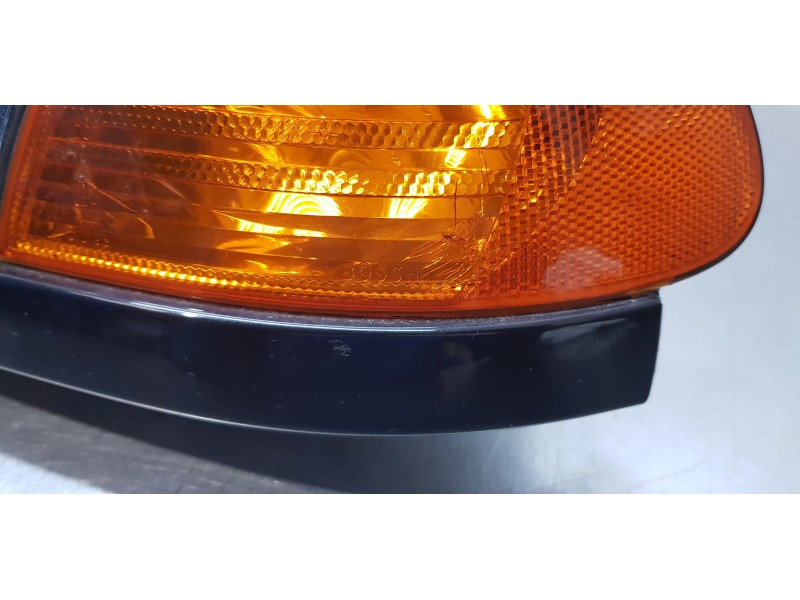 Recambio de faro izquierdo para bmw serie 3 berlina (e46) 318i referencia OEM IAM 6902745  