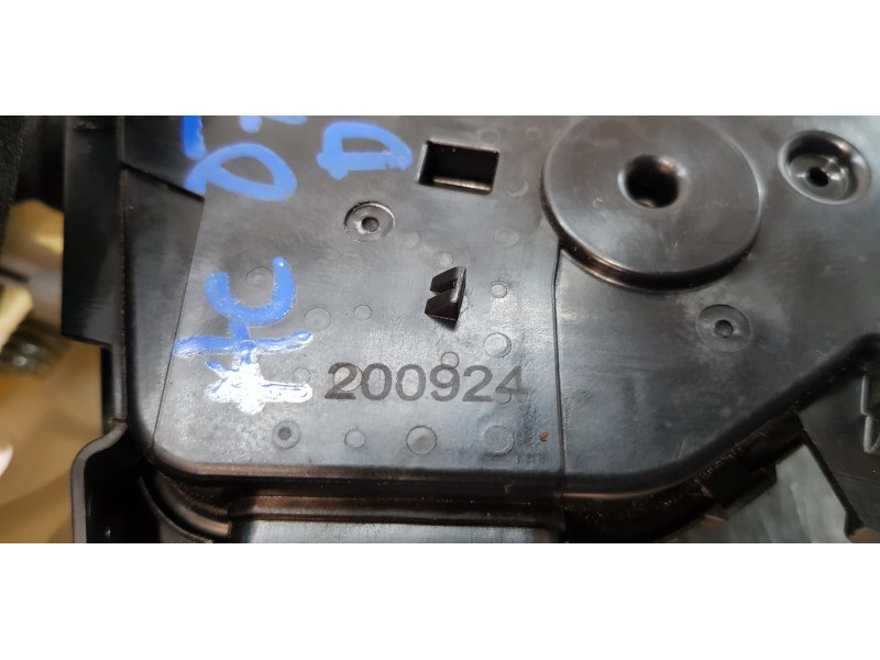 Recambio de cerradura puerta delantera derecha para kia rio (yb) drive referencia OEM IAM 81320H8050   Recambio de cerradura puerta delantera derecha para kia rio (yb) drive referencia OEM IAM 81320H8050