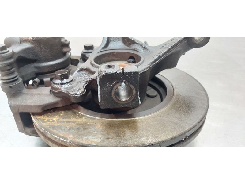 Recambio de mangueta delantera derecha para ford fiesta (ccn) ambiente referencia OEM IAM 1822686 AY1C3K170B1A 2444962 Recambio de mangueta delantera derecha para ford fiesta (ccn) ambiente referencia OEM IAM 1822686 AY1C3K170B1A 2444962