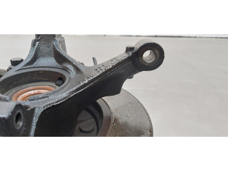 Recambio de mangueta delantera derecha para ford fiesta (ccn) ambiente referencia OEM IAM 1822686 AY1C3K170B1A 2444962 Recambio de mangueta delantera derecha para ford fiesta (ccn) ambiente referencia OEM IAM 1822686 AY1C3K170B1A 2444962