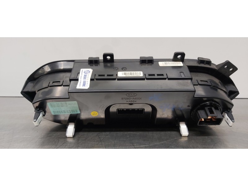 Recambio de mando climatizador para kia carens ( ) concept referencia OEM IAM 97250A4010CA   Recambio de mando climatizador para kia carens ( ) concept referencia OEM IAM 97250A4010CA